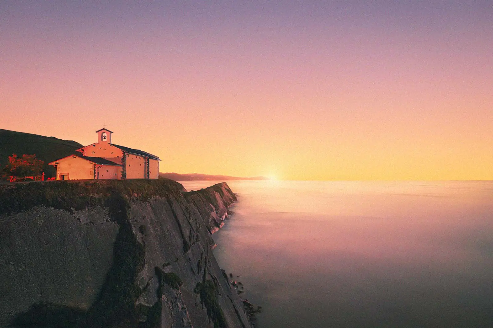 What to see in Zumaia: the perfect day trip from San Sebastián — what to visit, how to get there and local secrets